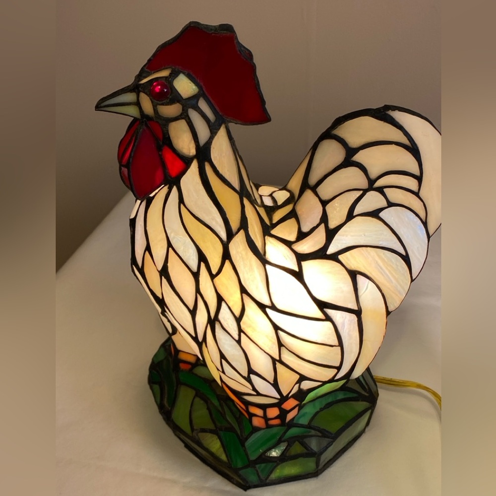 Beautiful Rooster Lamp